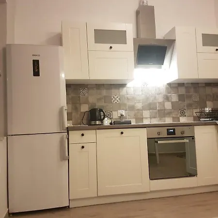 Apartamencik Z Ogrodkiem 格丁尼亚