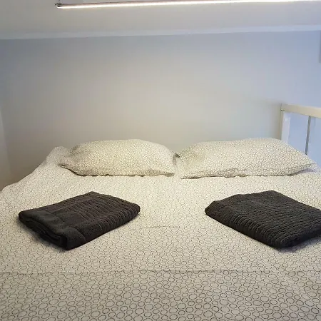 Apartamencik Z Ogrodkiem 公寓 格丁尼亚